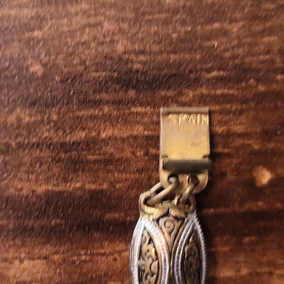 Vintage Bronze Colour Bracelet - Picture 3 of 6